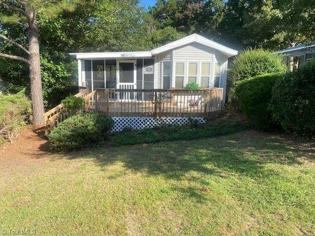 206 Cardinal Drive - Photo 1