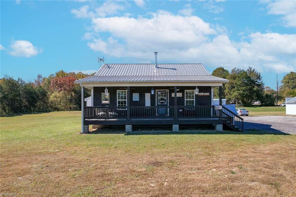 1640 Bear Poplar Road - Photo 1
