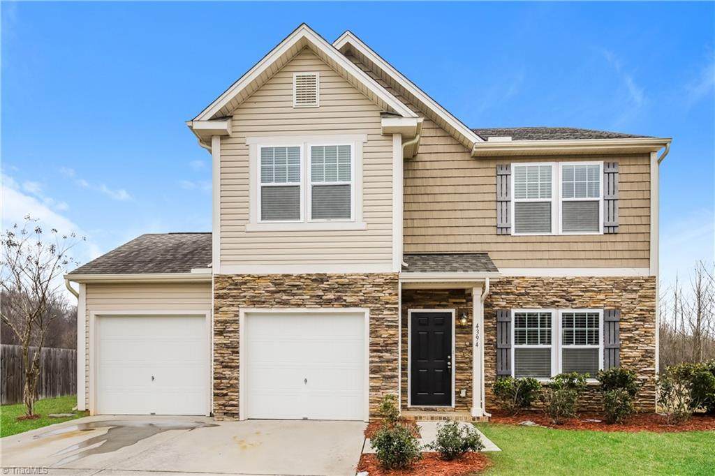 4394 Lochurst Drive - Photo 1