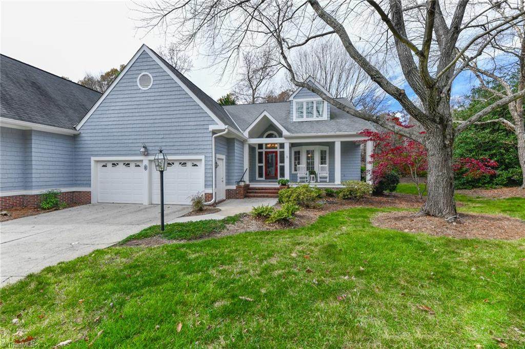 2 Sommerton Drive - Photo 1