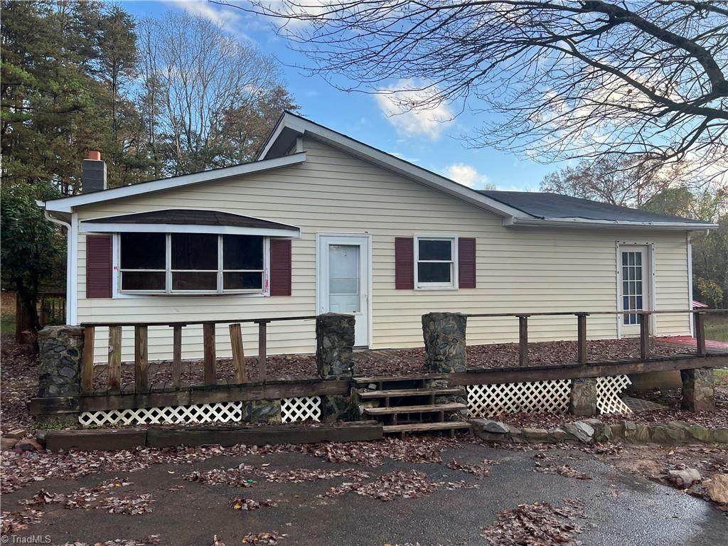 204 Creed Road - Photo 1