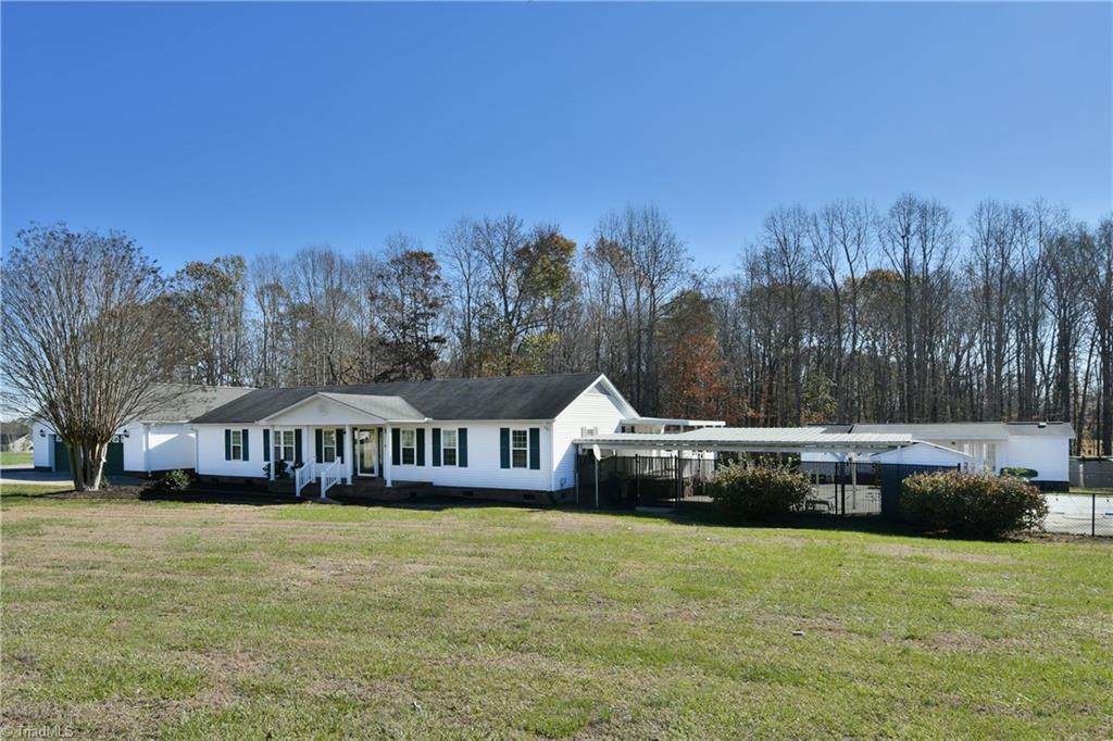 216 Jones Road - Photo 1