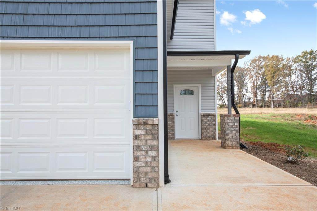 2486 Griffith Road - Photo 1