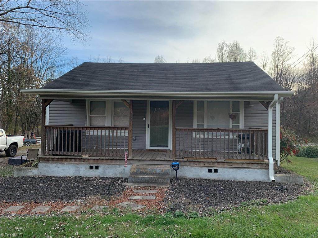 1699 Pine Street - Photo 1