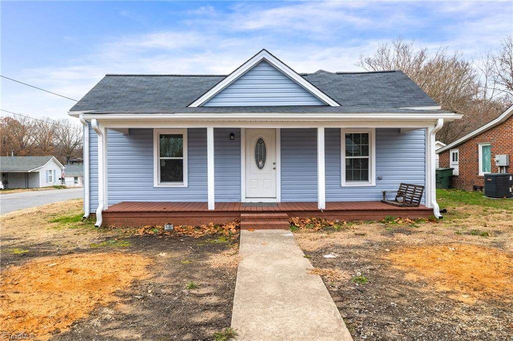 214 5th Avenue - Photo 1