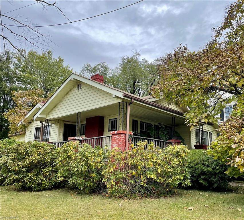 210 Whittier Avenue - Photo 1