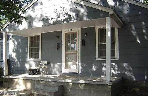 427 Stewart Street - Photo 1
