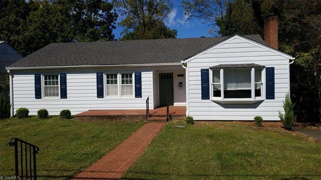 1060 Hawthorne Road - Photo 1