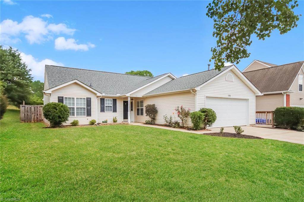135 Milroy Lane - Photo 1