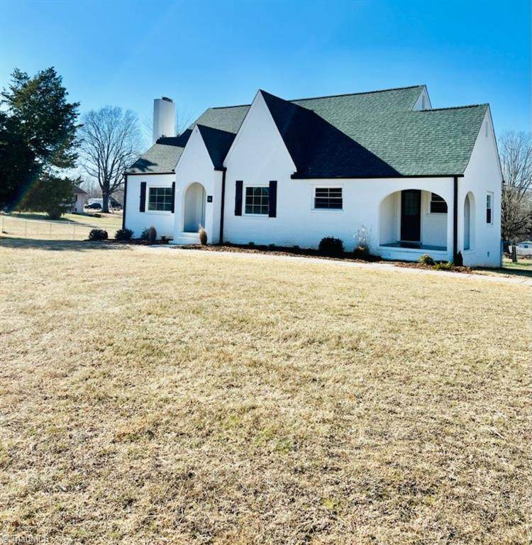 301 David Smith Road - Photo 1