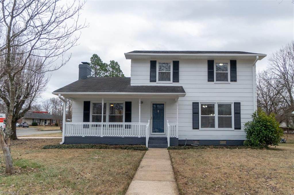 1910 Wickham Avenue - Photo 1