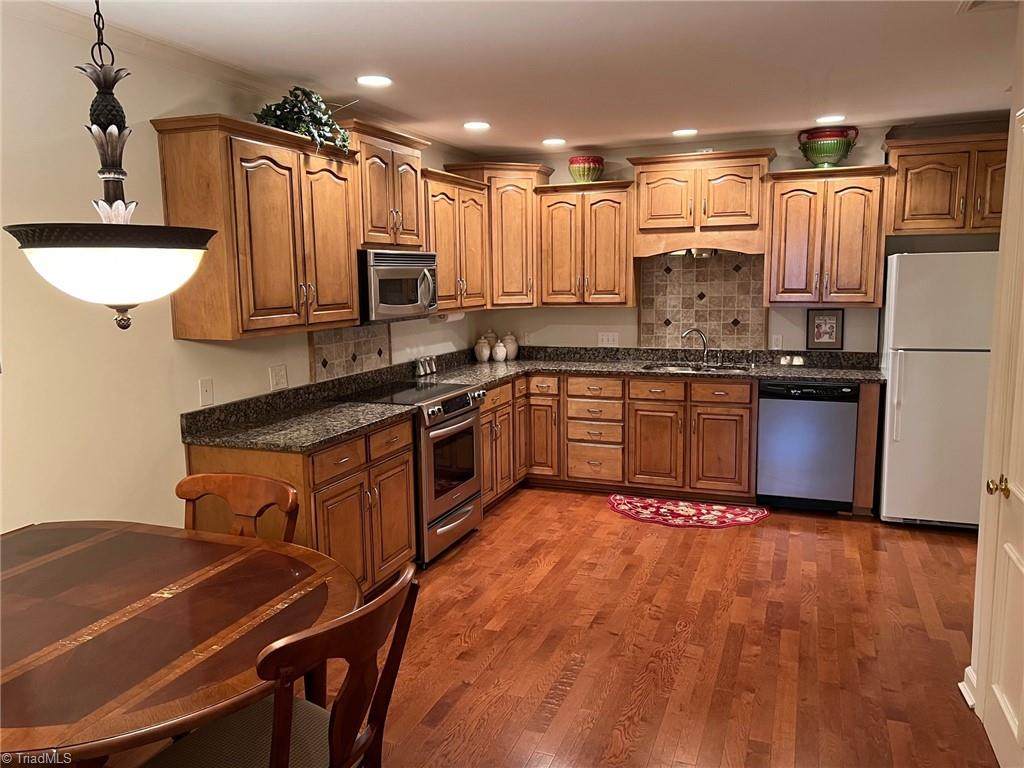 300 Fulton Street - Photo 1