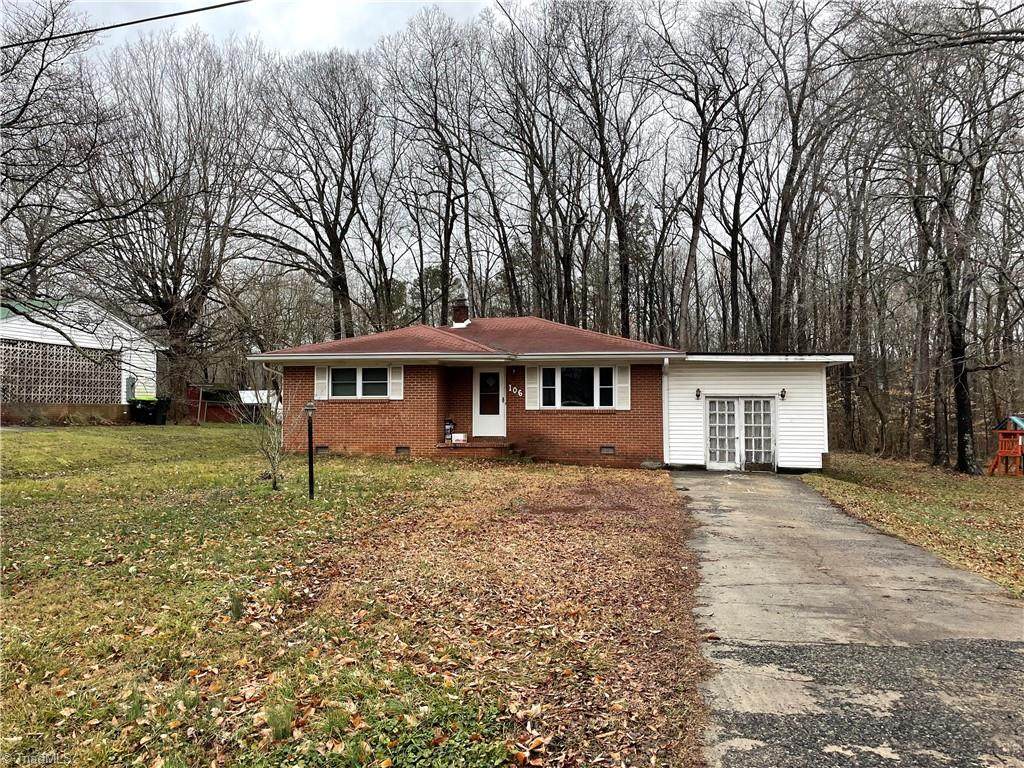 106 Dellwood Drive - Photo 1