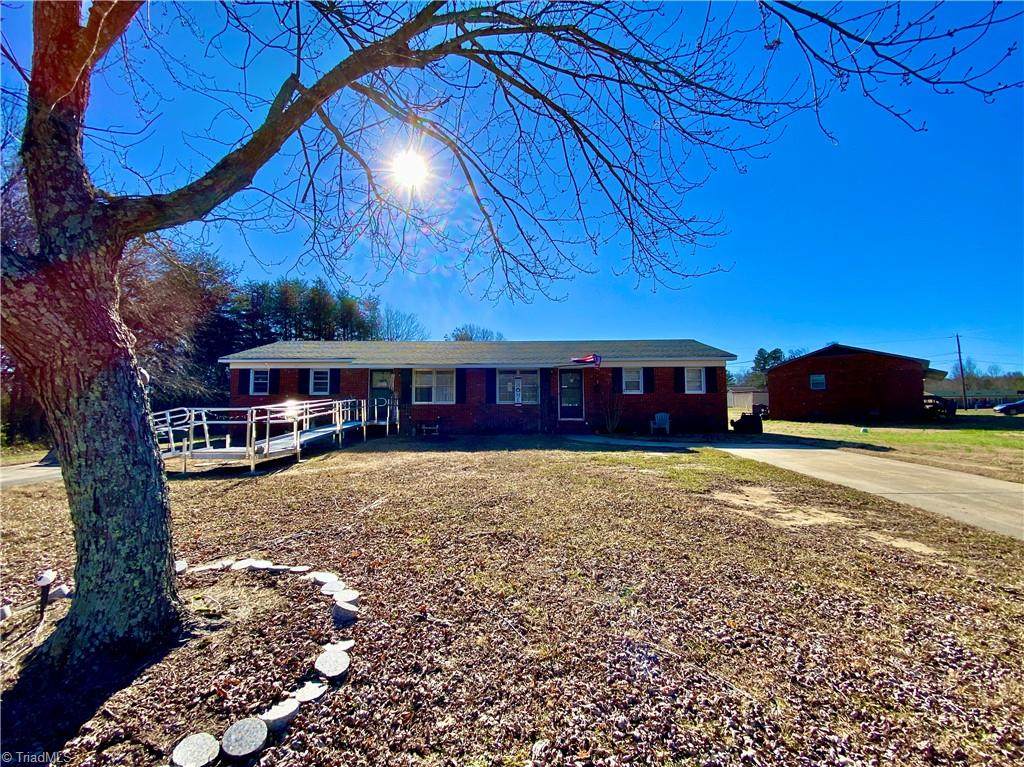 5511 A&B Agner Drive - Photo 1