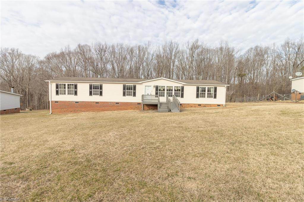 226 Big Oak Circle - Photo 1