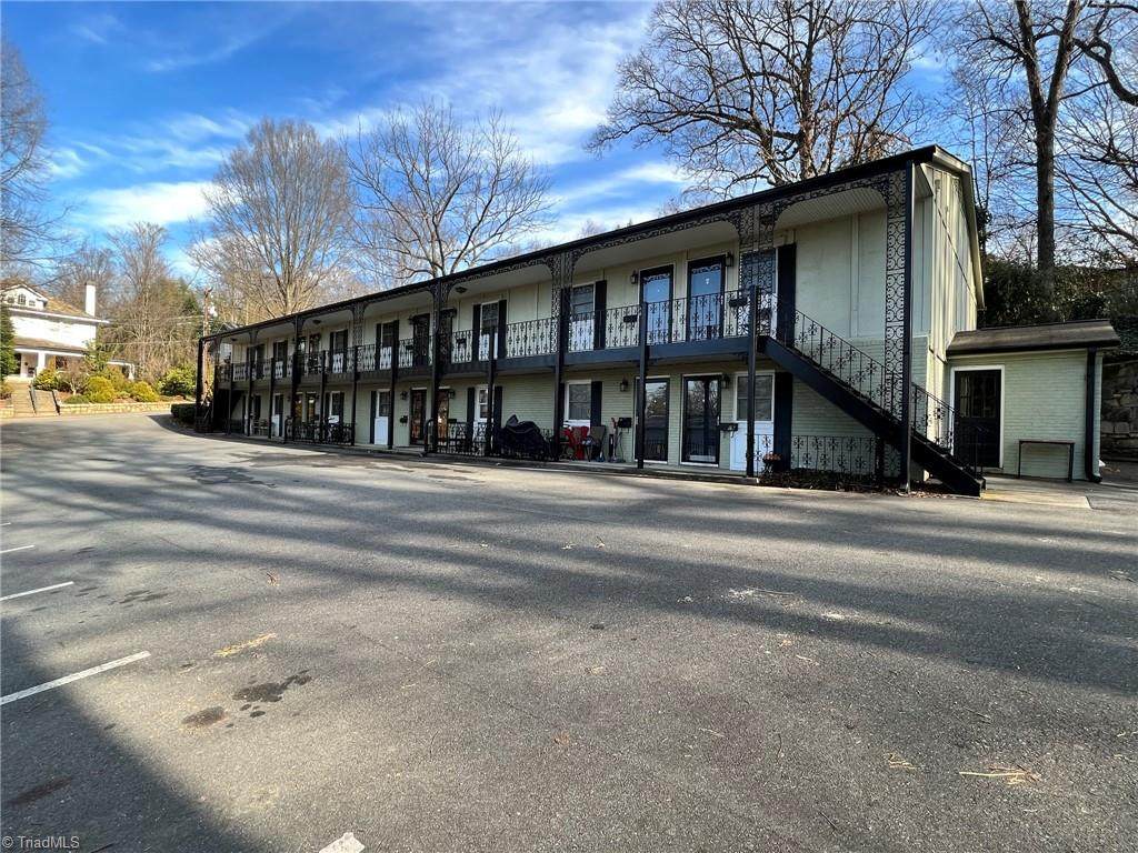 1310 Brookstown Avenue - Photo 1