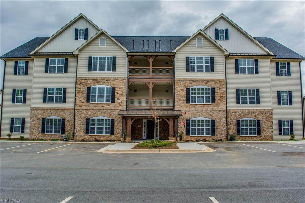 4781 Tatton Park Circle - Photo 1