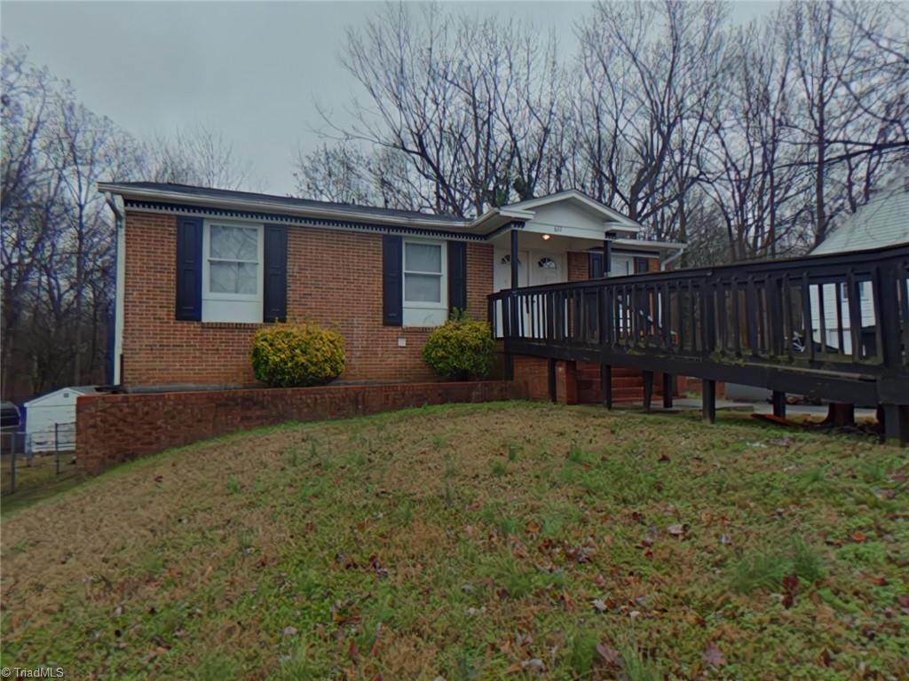 822 Holt Avenue - Photo 1