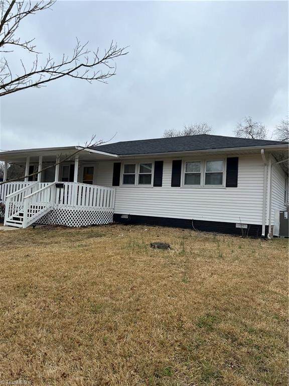 2216 Bertie Street - Photo 1