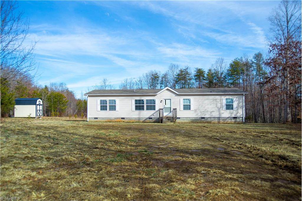 399 Shaw Road - Photo 1