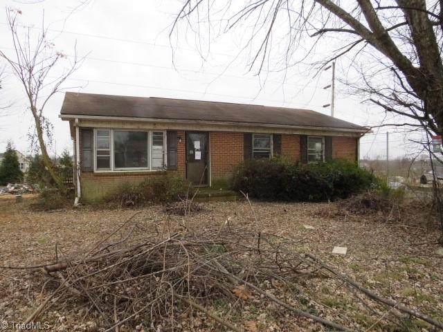 158 Woodcreek Drive - Photo 1