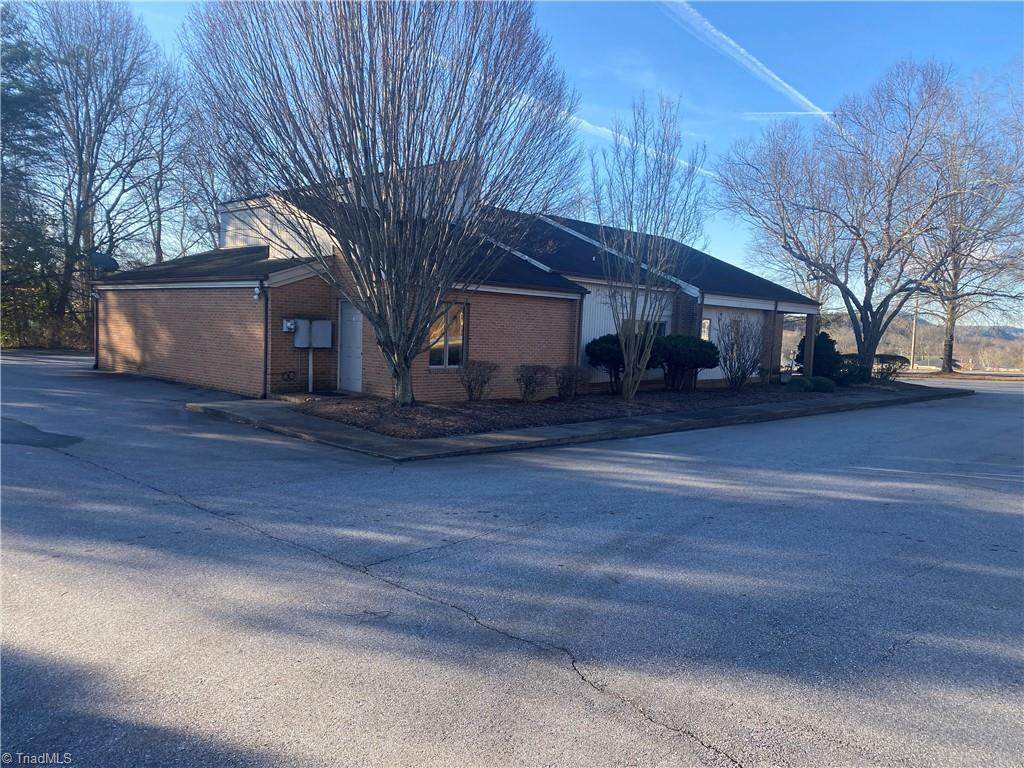 1419 D Street - Photo 1