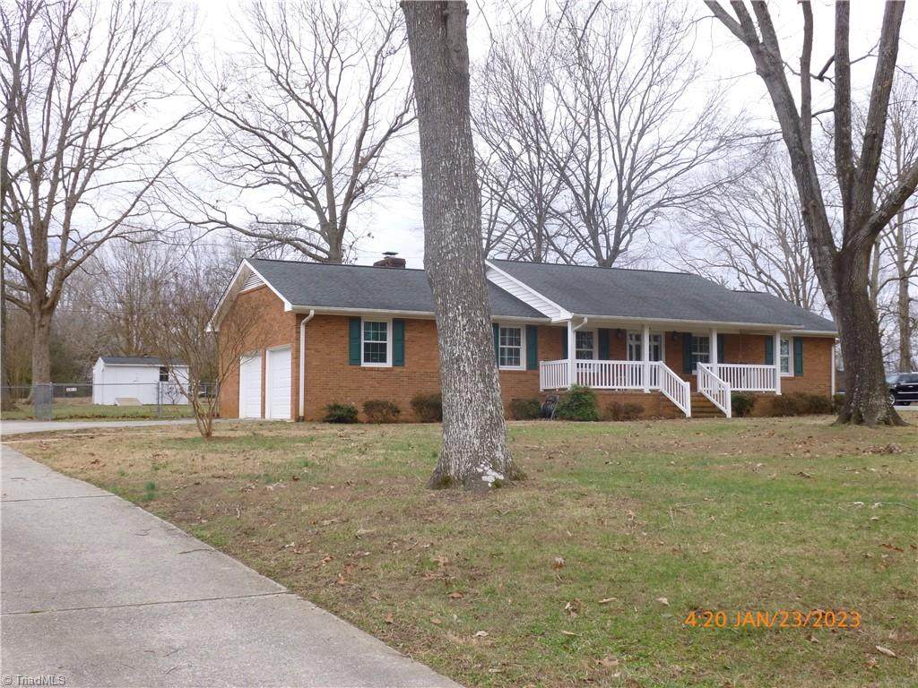 3504 Castleton Road - Photo 1
