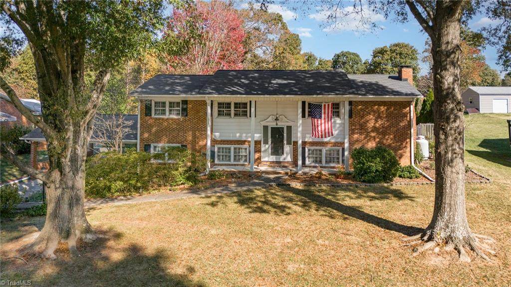 244 Edgewood Lane, Lexington, NC 27295 (1122482) Premier Realty NC
