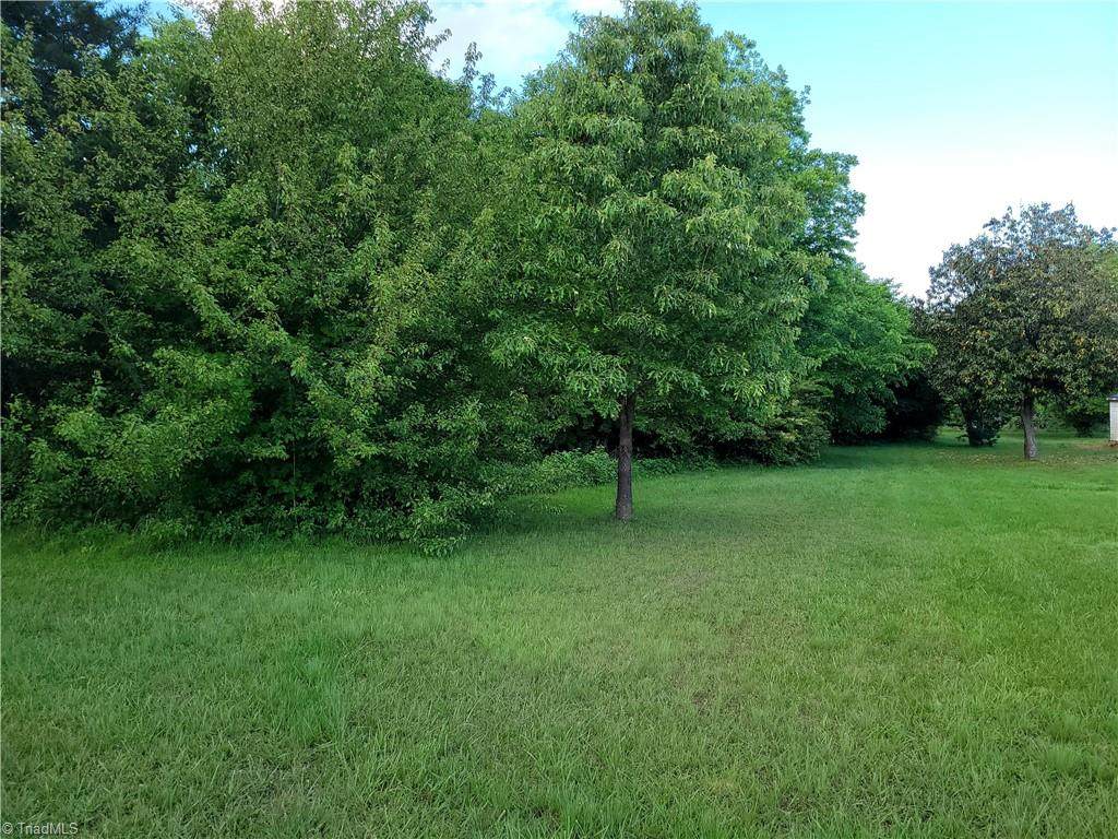 4427 Nc Highway 150 - Photo 1