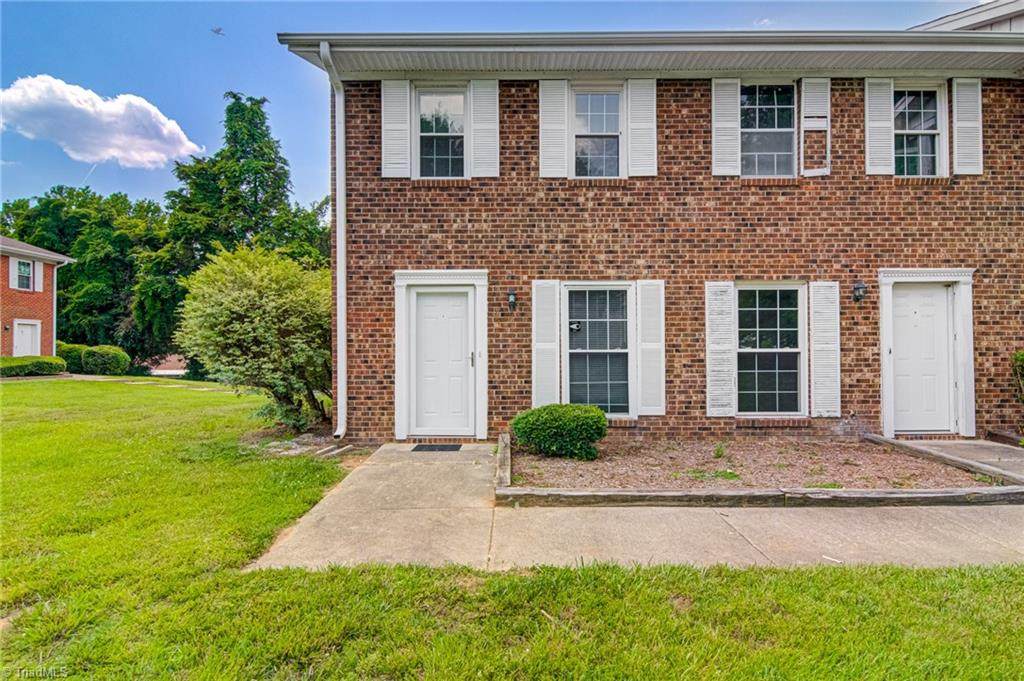 1309 Meadowview Road - Photo 1