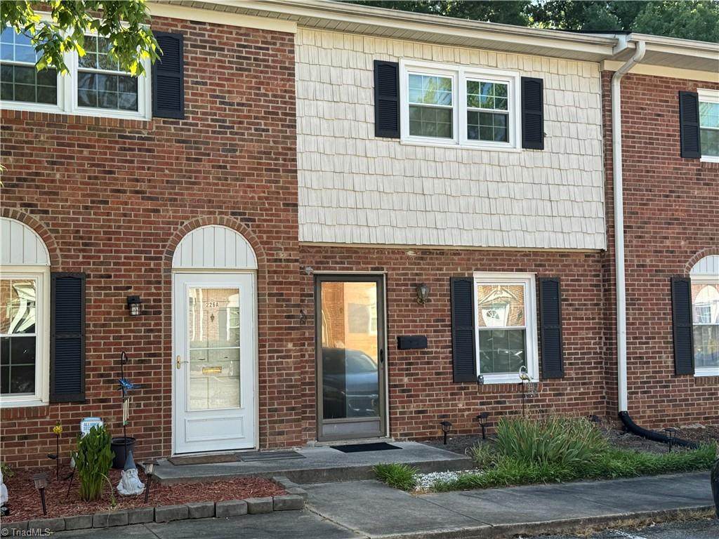 226 Northpoint Avenue - Photo 1