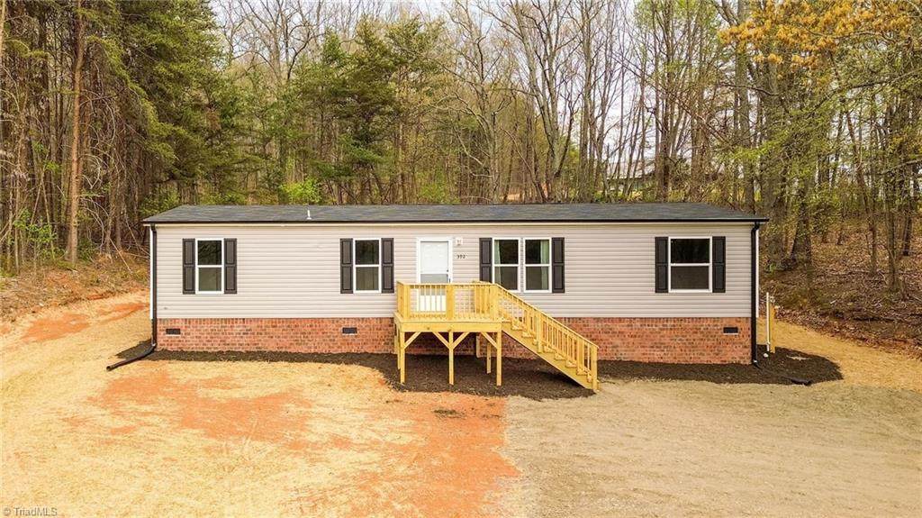392 Linneys Mountain Road - Photo 1