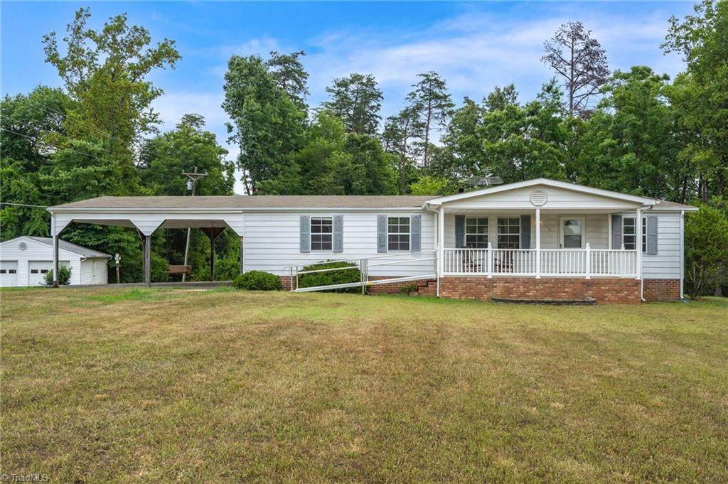 1921 Sizemore Road - Photo 1