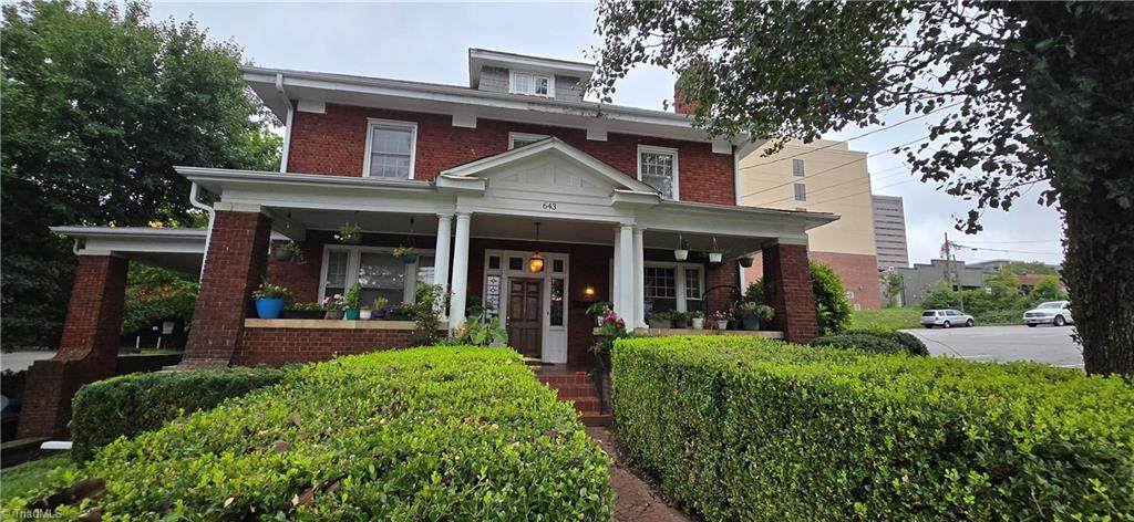 643 Holly Avenue - Photo 1