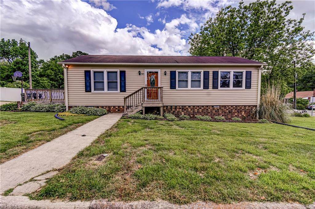 905 Avon Avenue - Photo 1