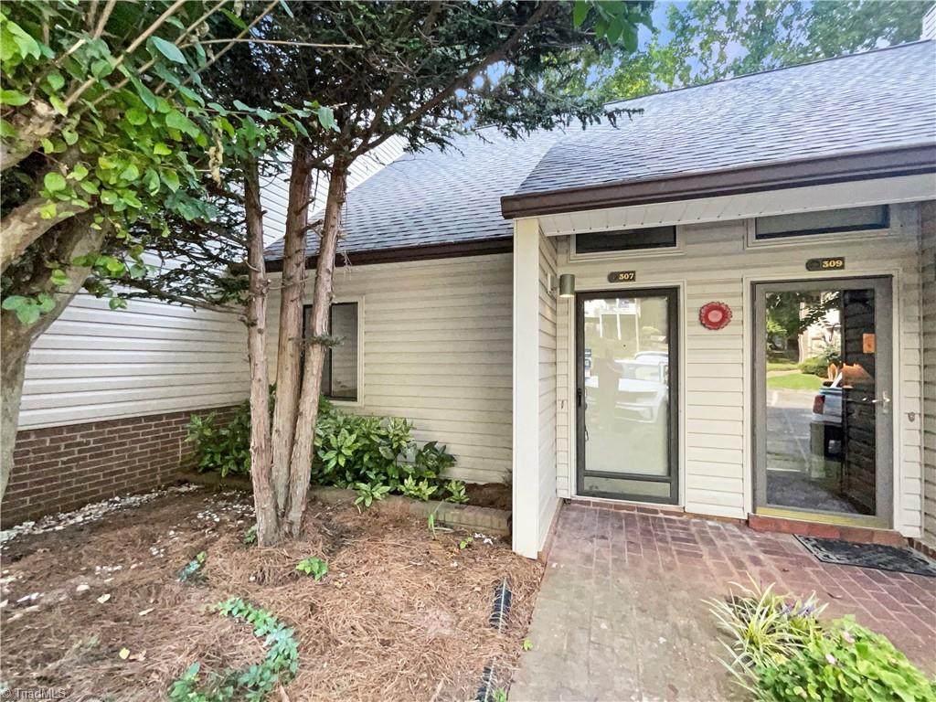 307 Winding Forest Drive - Photo 1