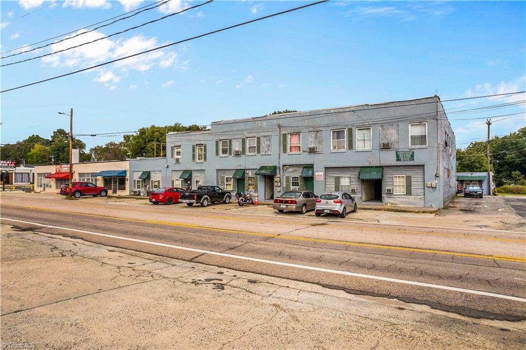 817,819,823,821,827 Main Street - Photo 1