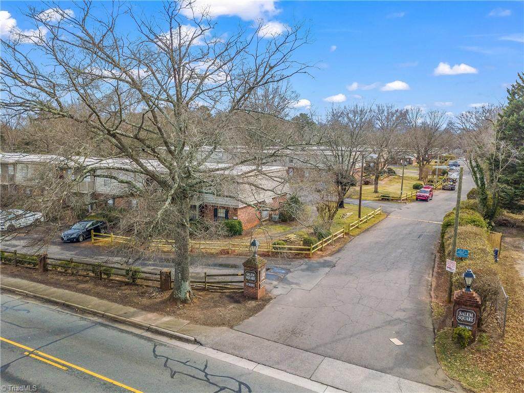 3818 Country Club Road - Photo 1