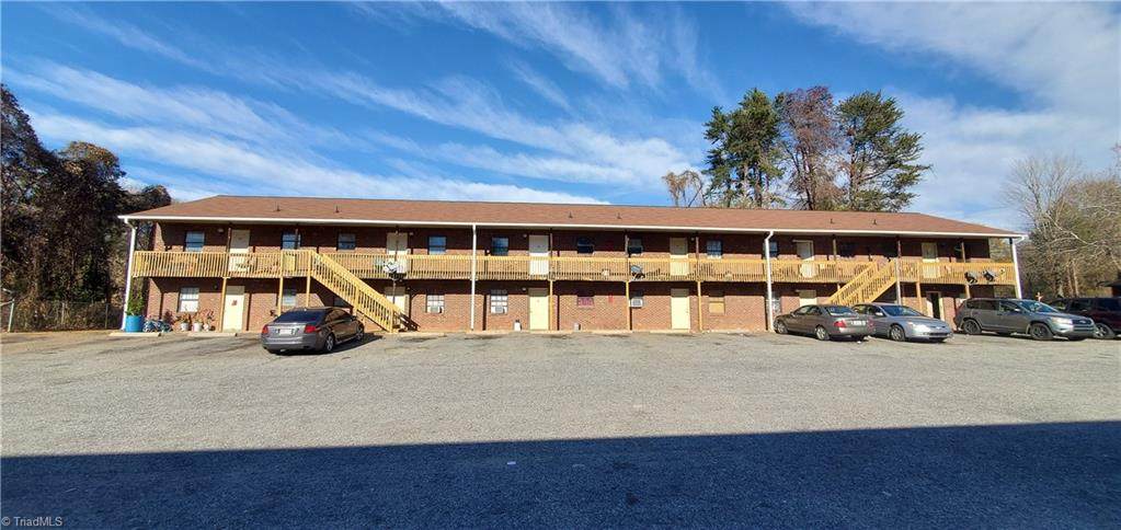 3015 Broadbay Drive - Photo 1