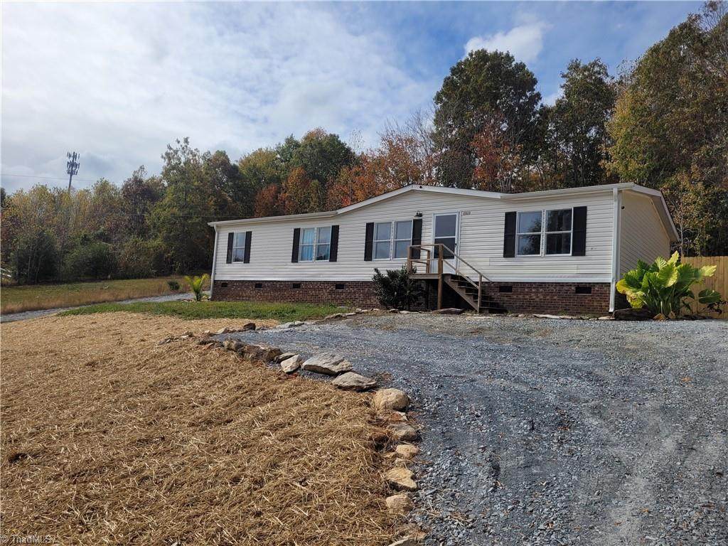 2928 Lions Rest Road - Photo 1