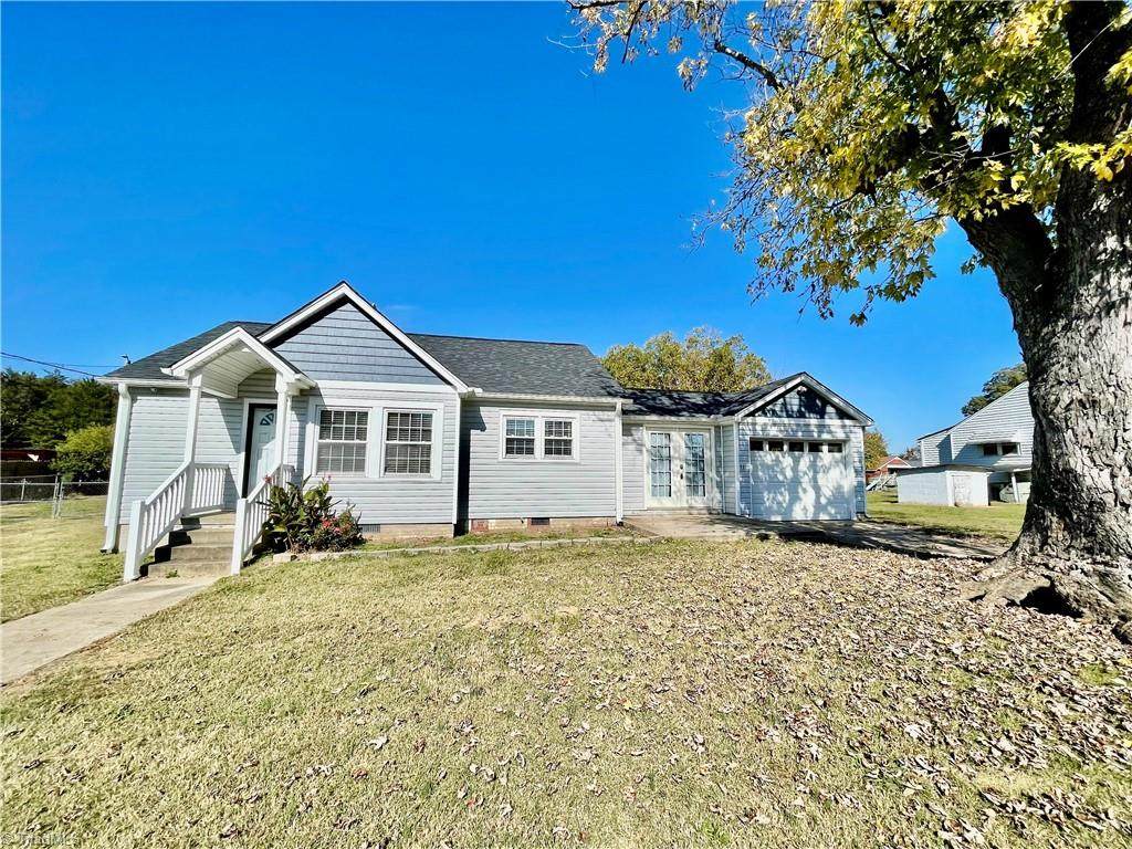 278 Christopher Drive - Photo 1