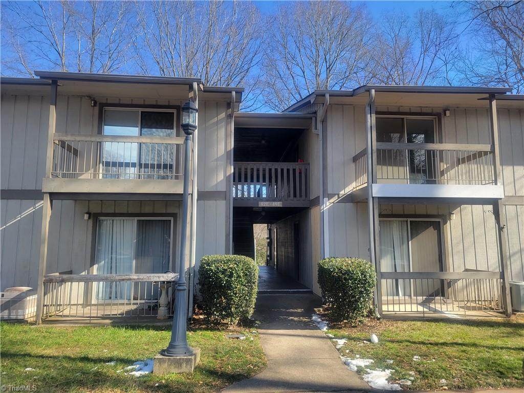 2230 Sunderland Road - Photo 1
