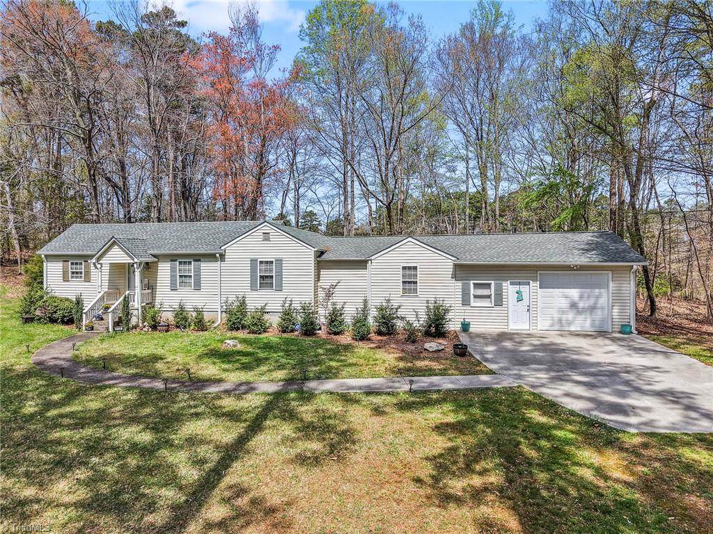 5109 Fleetwood Circle - Photo 1