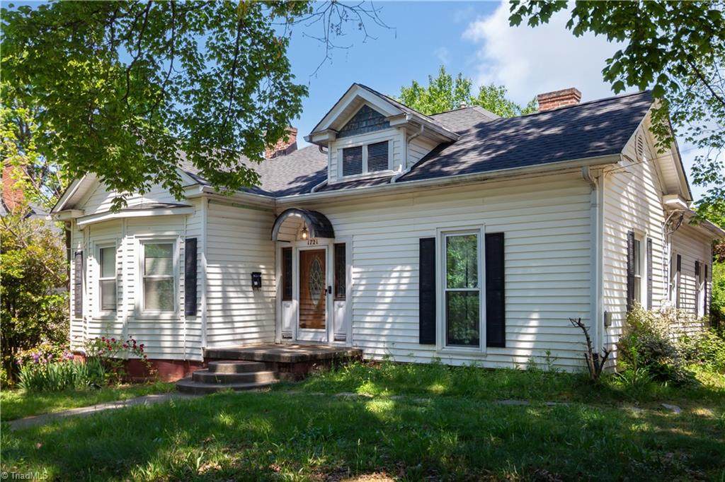 1721 Main Street - Photo 1