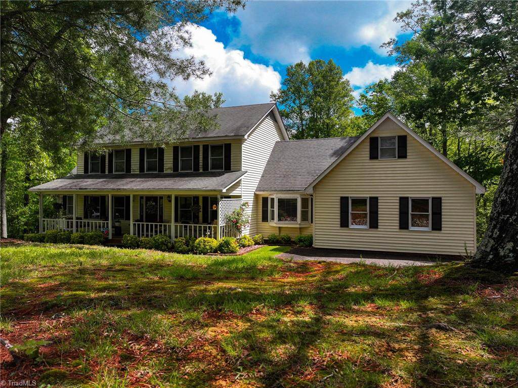 211 Service Road - Photo 1