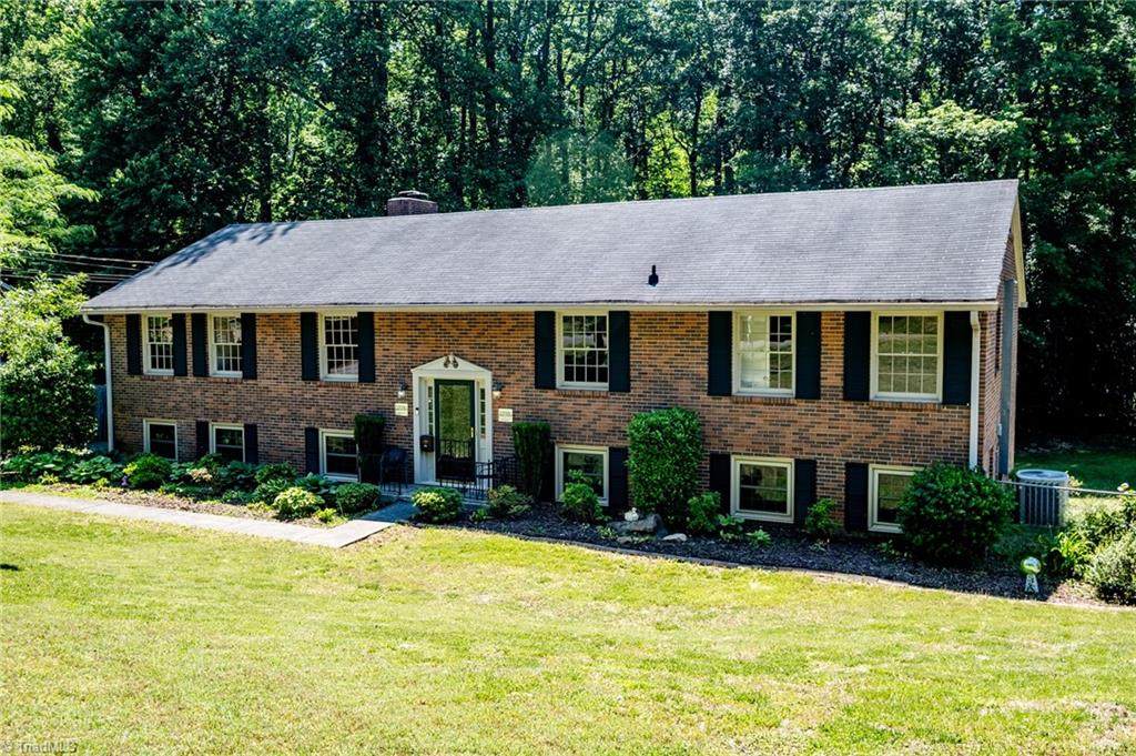 3230 Kinnamon Road - Photo 1