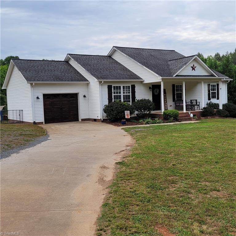 3875 Sycamore Trail - Photo 1
