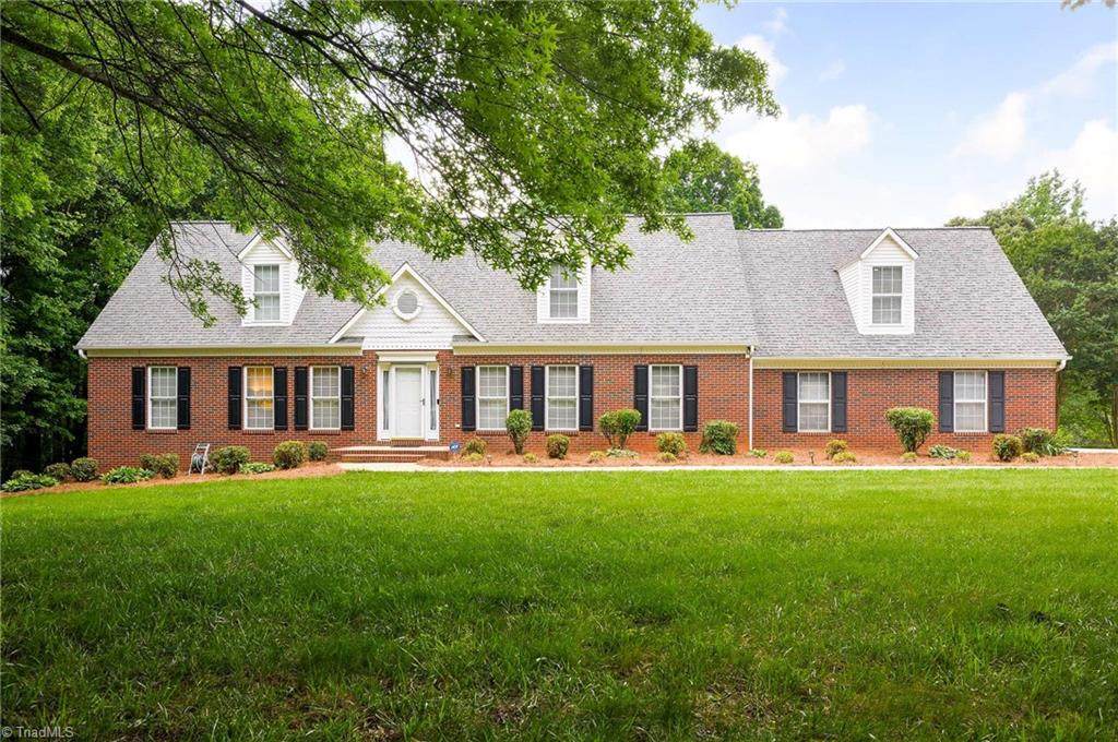 1117 Fairway Drive - Photo 1
