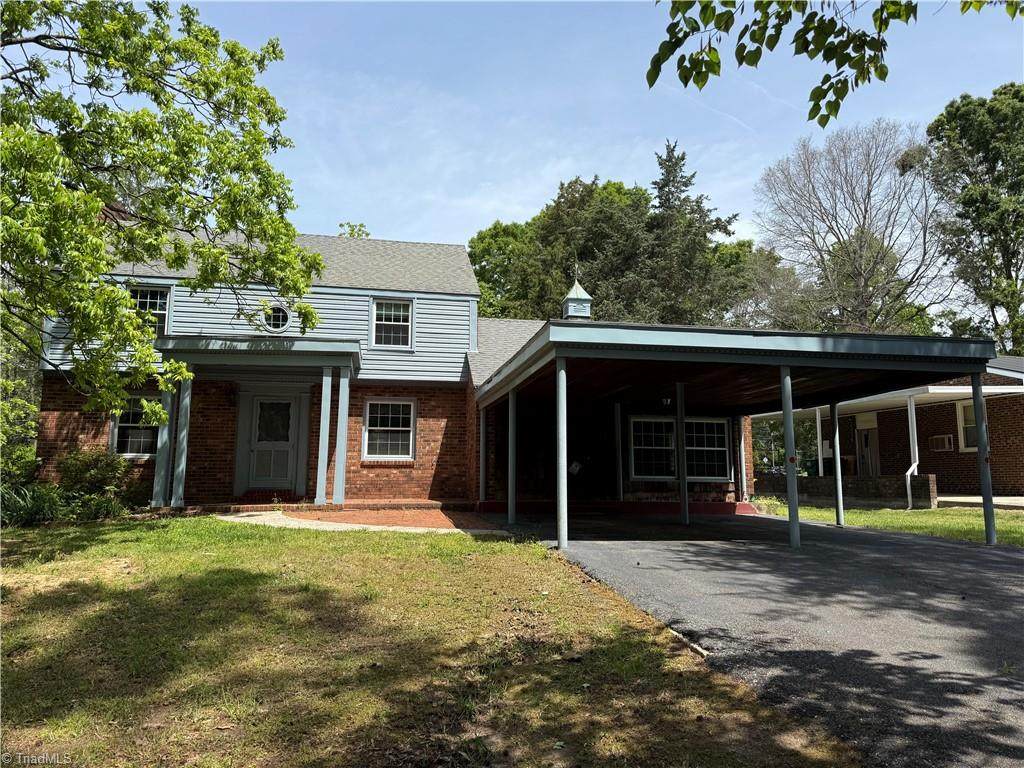 1005 Aberdeen Road - Photo 1