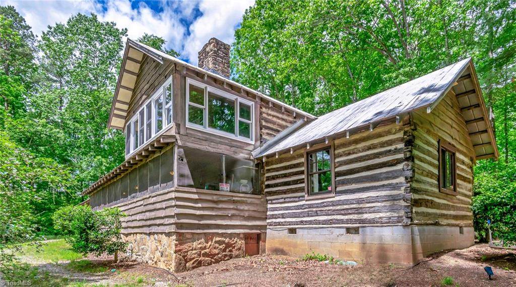 303 Blue Heron Lane - Photo 1